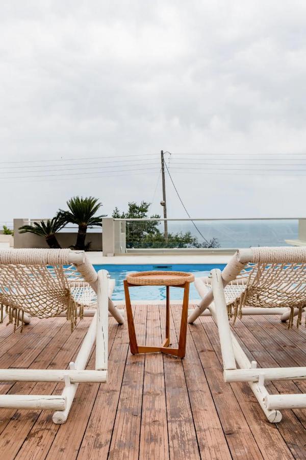 Etherealvilla-Family Villa With Pool Lourdata  Exterior photo