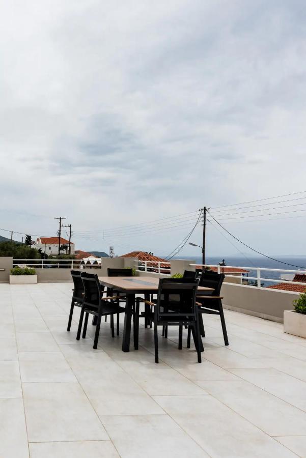 Etherealvilla-Family Villa With Pool Lourdata  Exterior photo